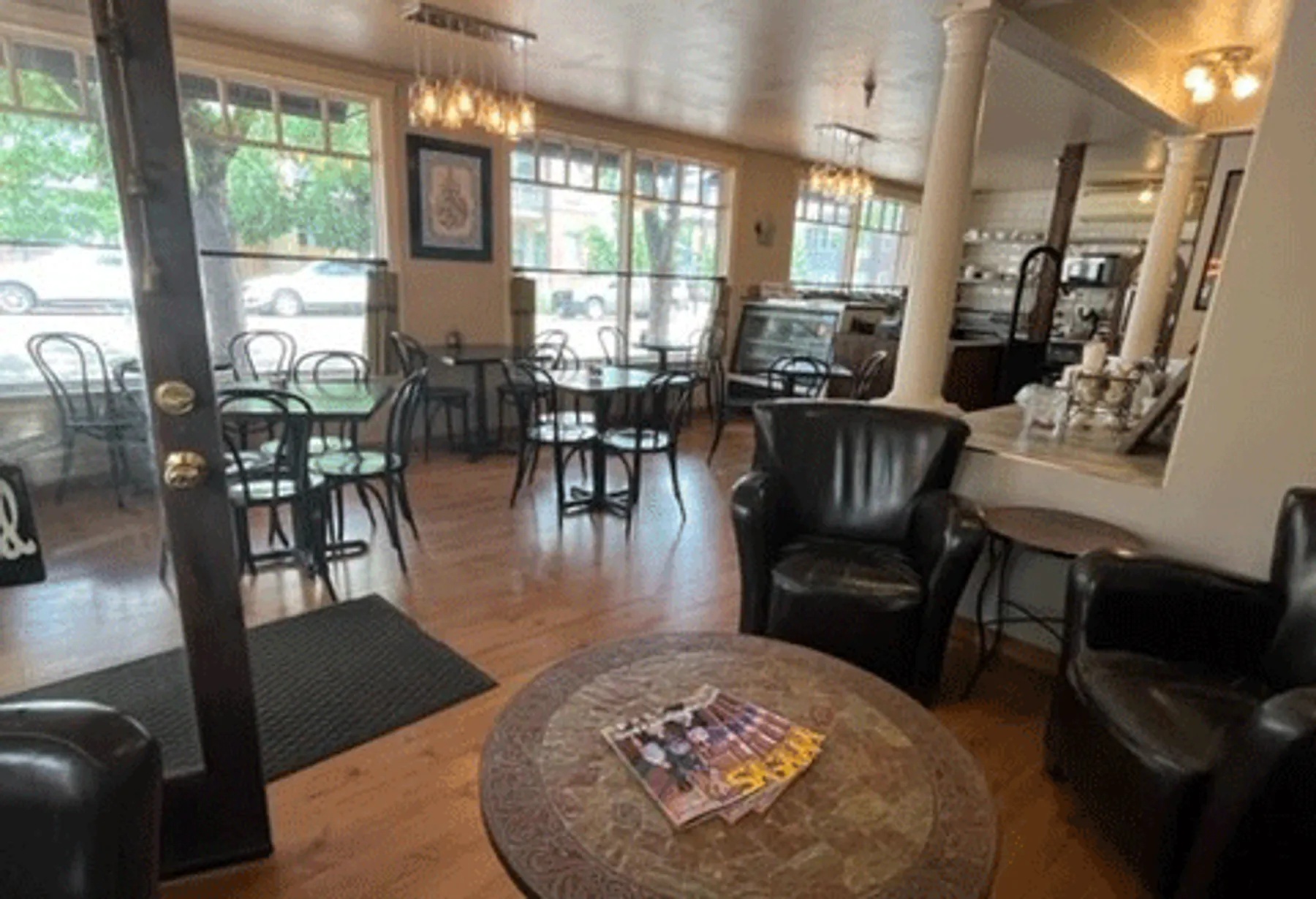 arabesque-interior-2022-cropped-2